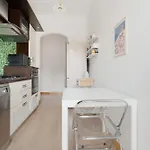 Guesthost - Cozy Flat Near Gorla M1 Appartement *