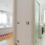 Guesthost - Cozy Flat Near Gorla M1 * Milan